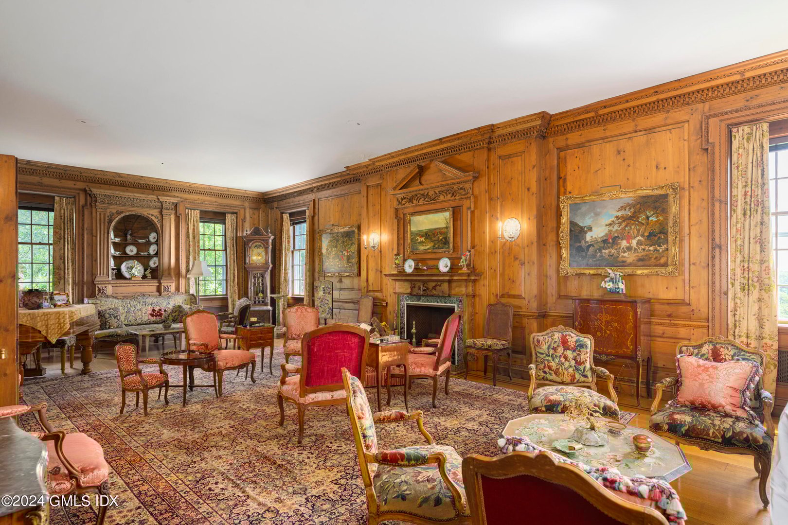 10 Cliffdale Road Photo 8