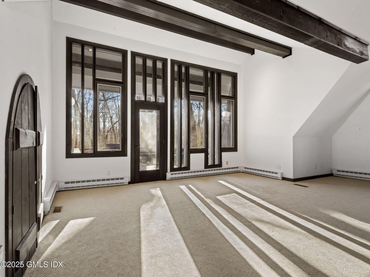 484 Cognewaugh Road Photo 10