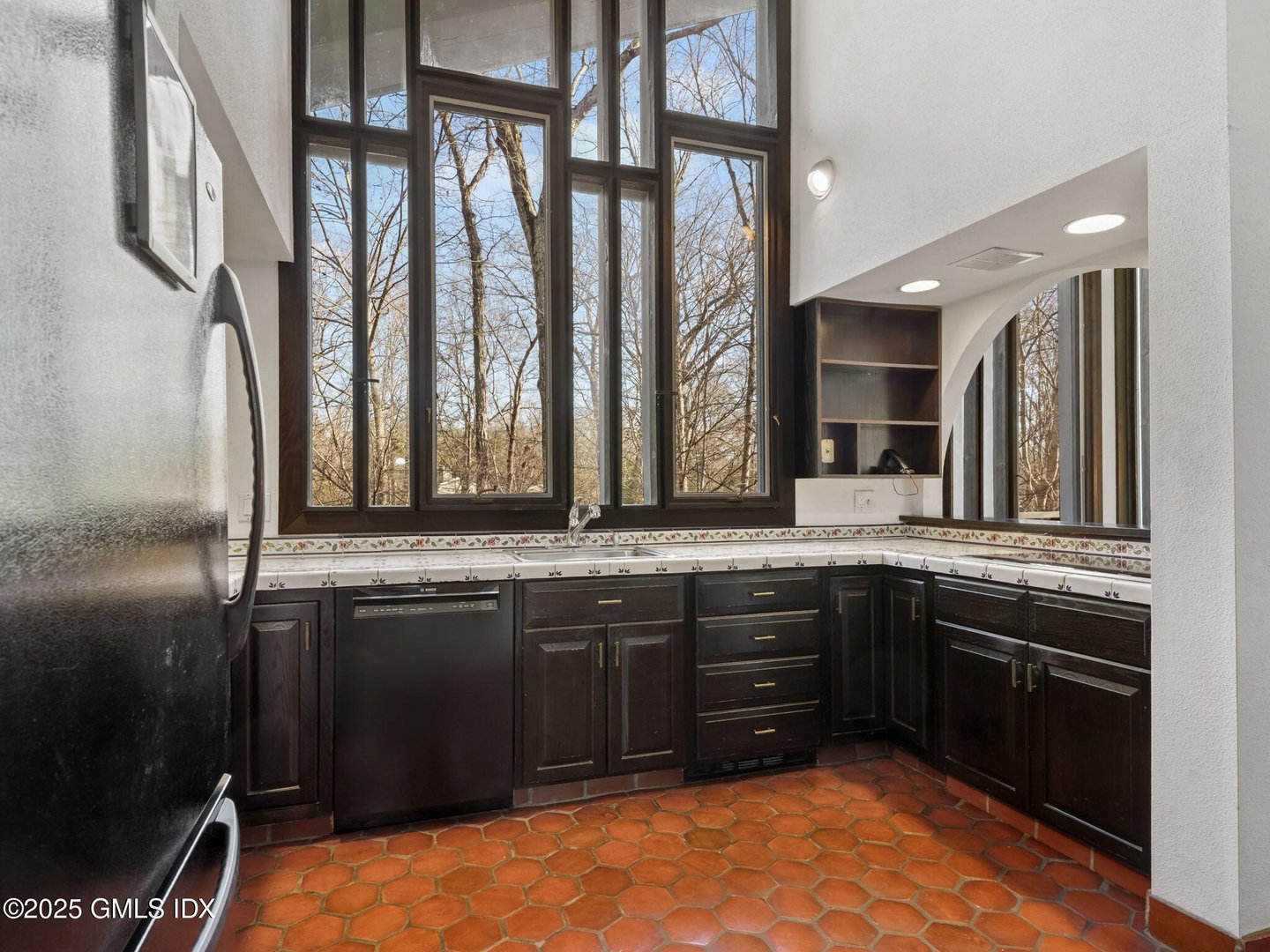 484 Cognewaugh Road Photo 13