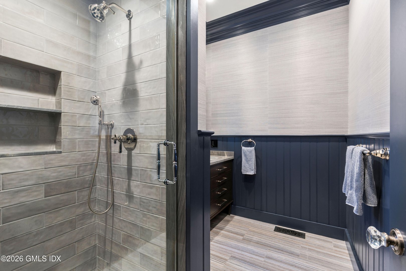 247 Riverside Avenue Photo 16