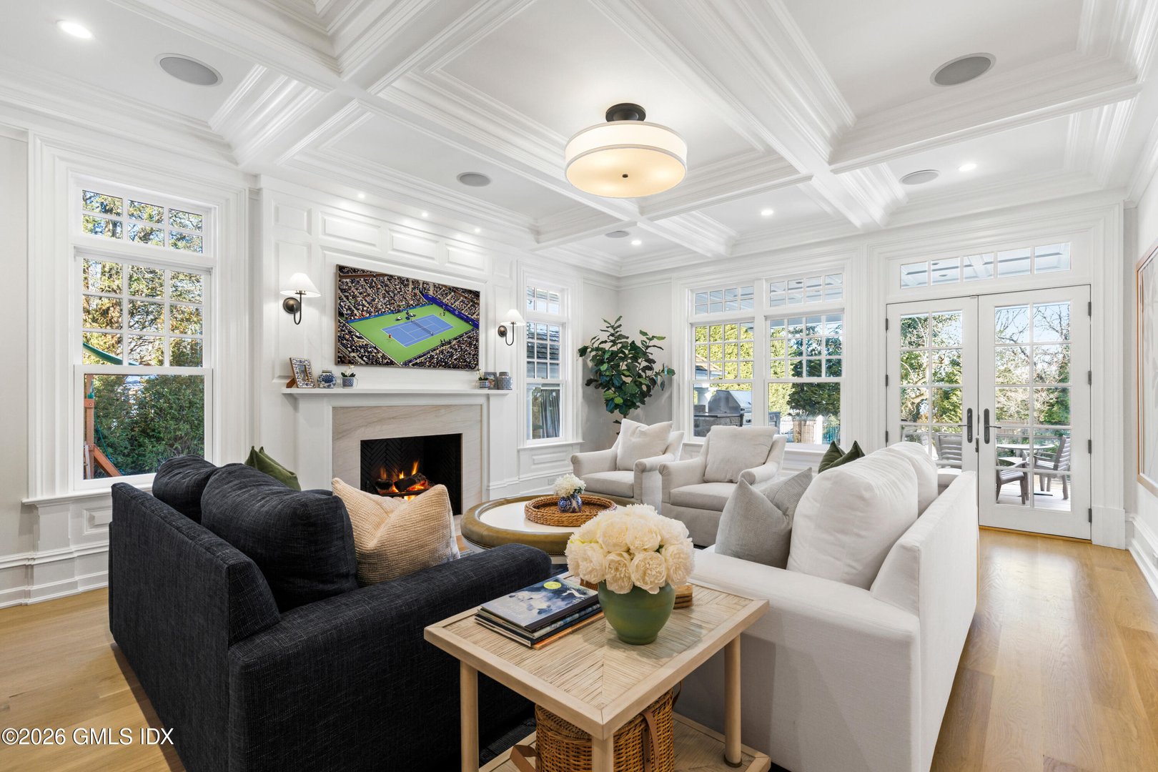 247 Riverside Avenue Photo 12