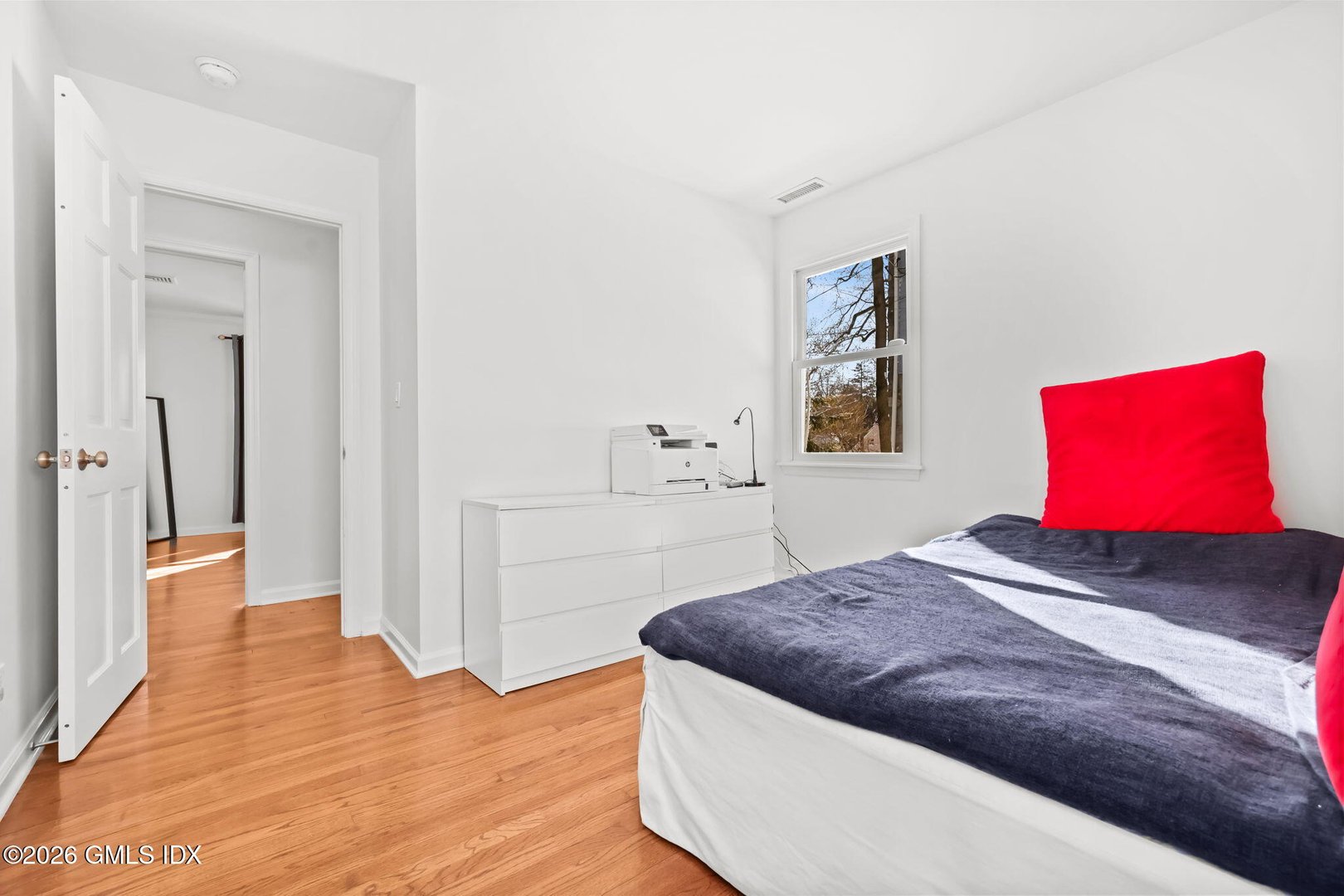 52 Valleywood Road Photo 13