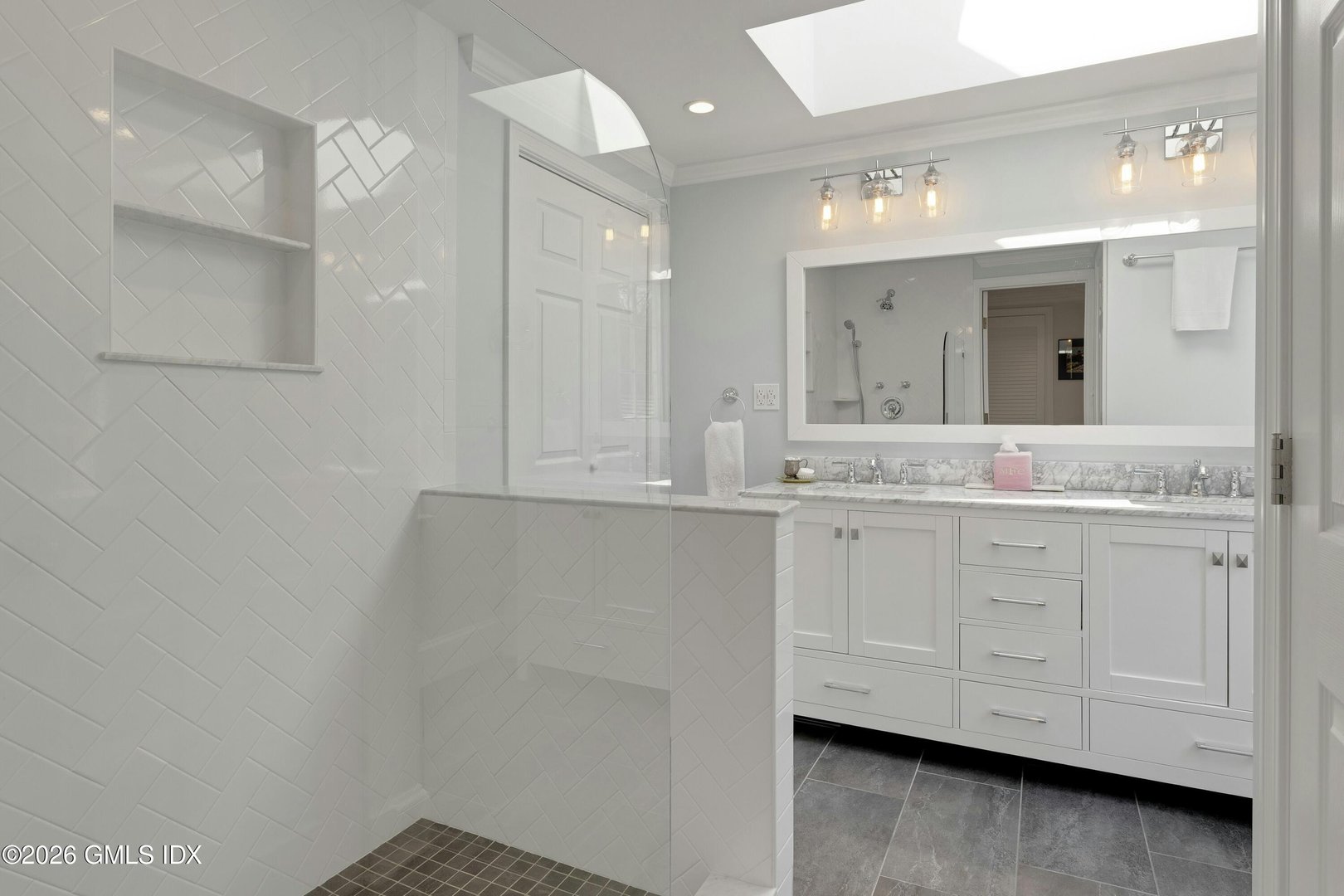 29 Old Stone Bridge Road Photo 20