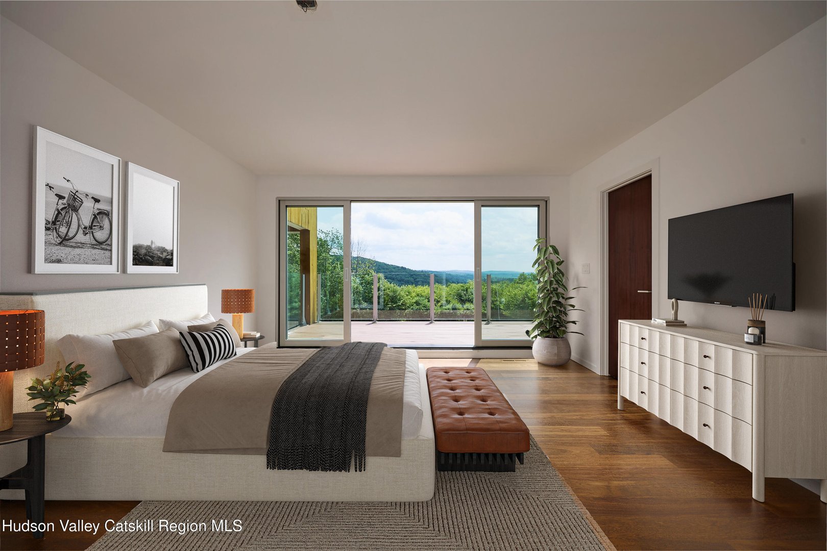 33 Ford Road Photo 29