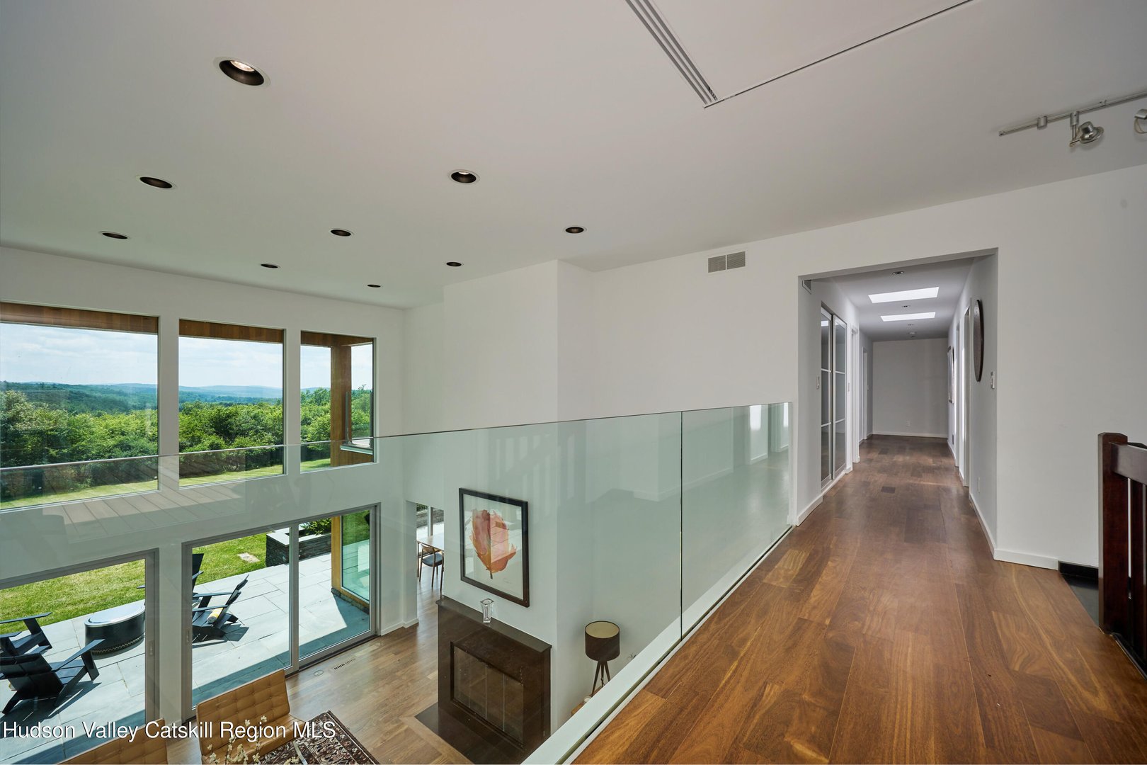 33 Ford Road Photo 24