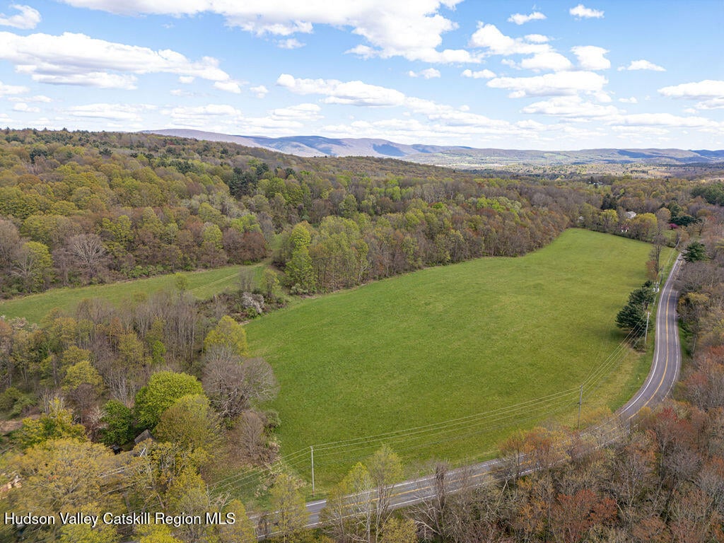 2934 County Road 7 Photo 7