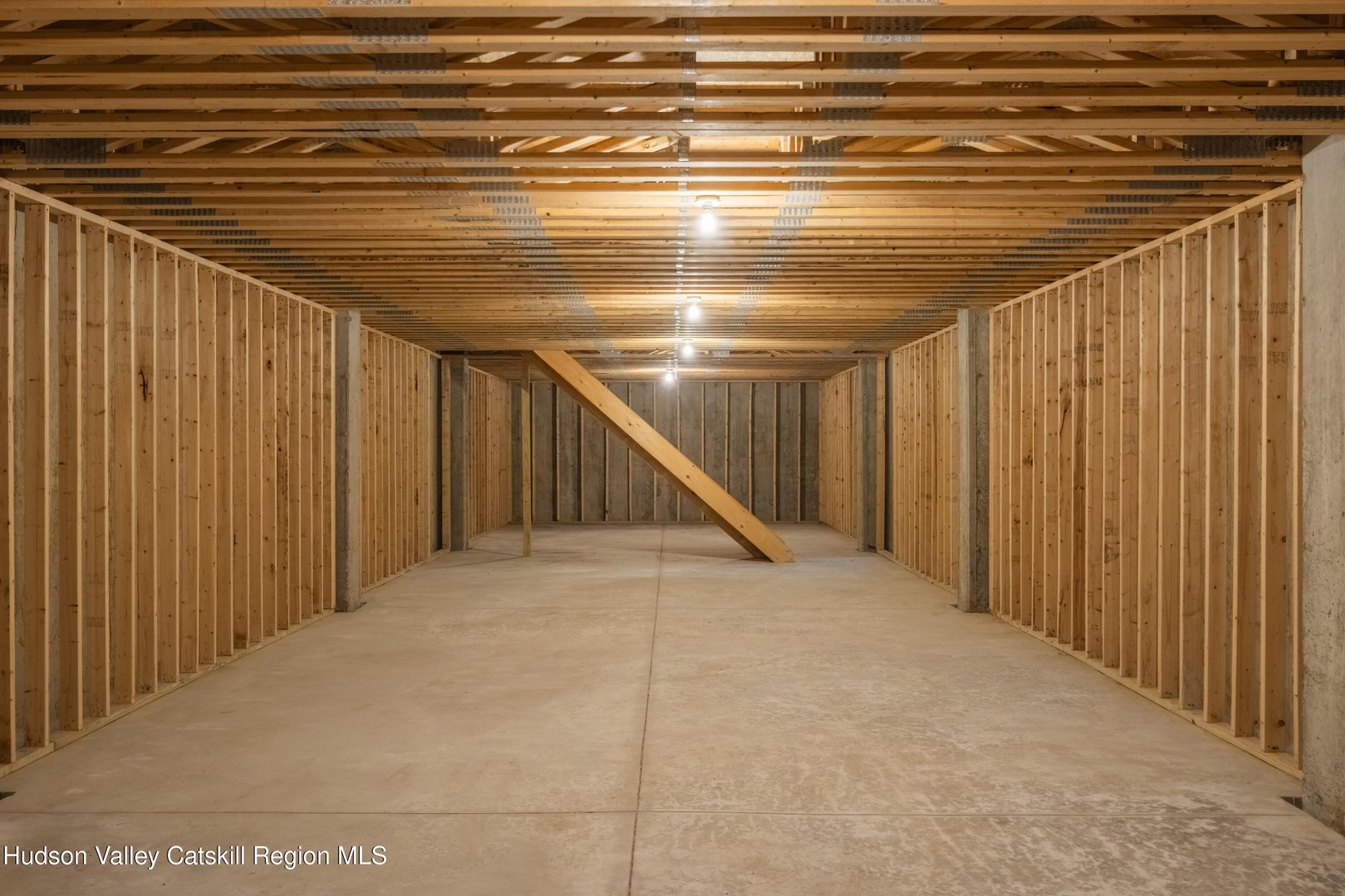 6 Broad Street Photo 7