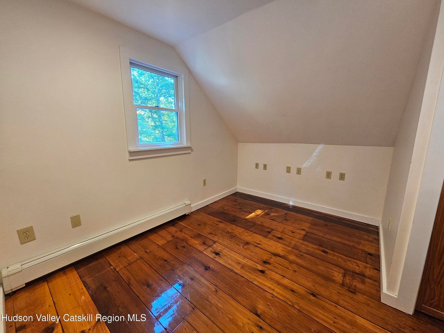 861 Snydertown Road Photo 23