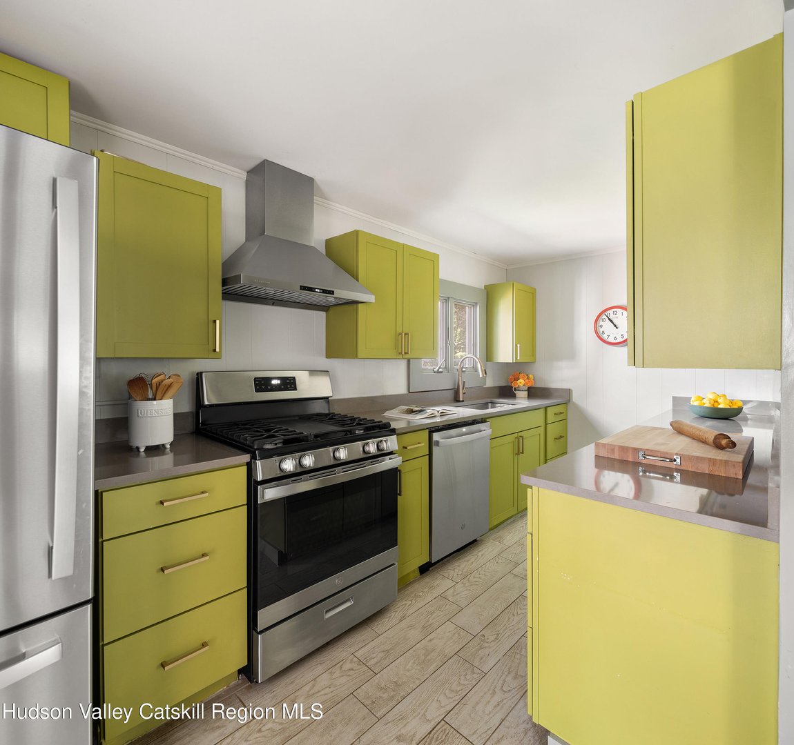 25 Miles Road Photo 6