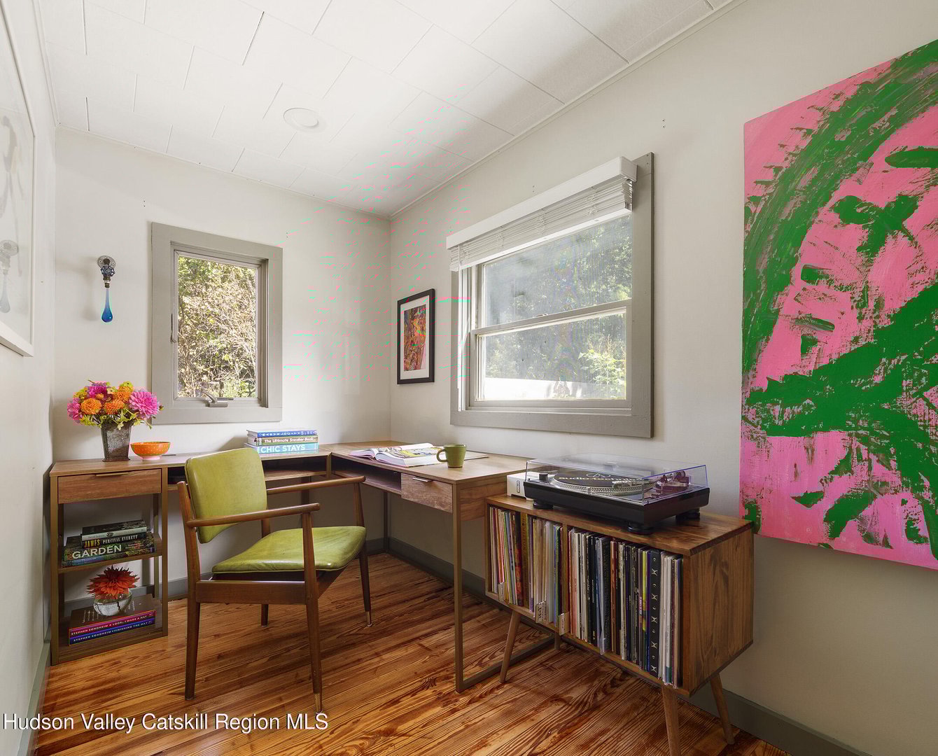 25 Miles Road Photo 11