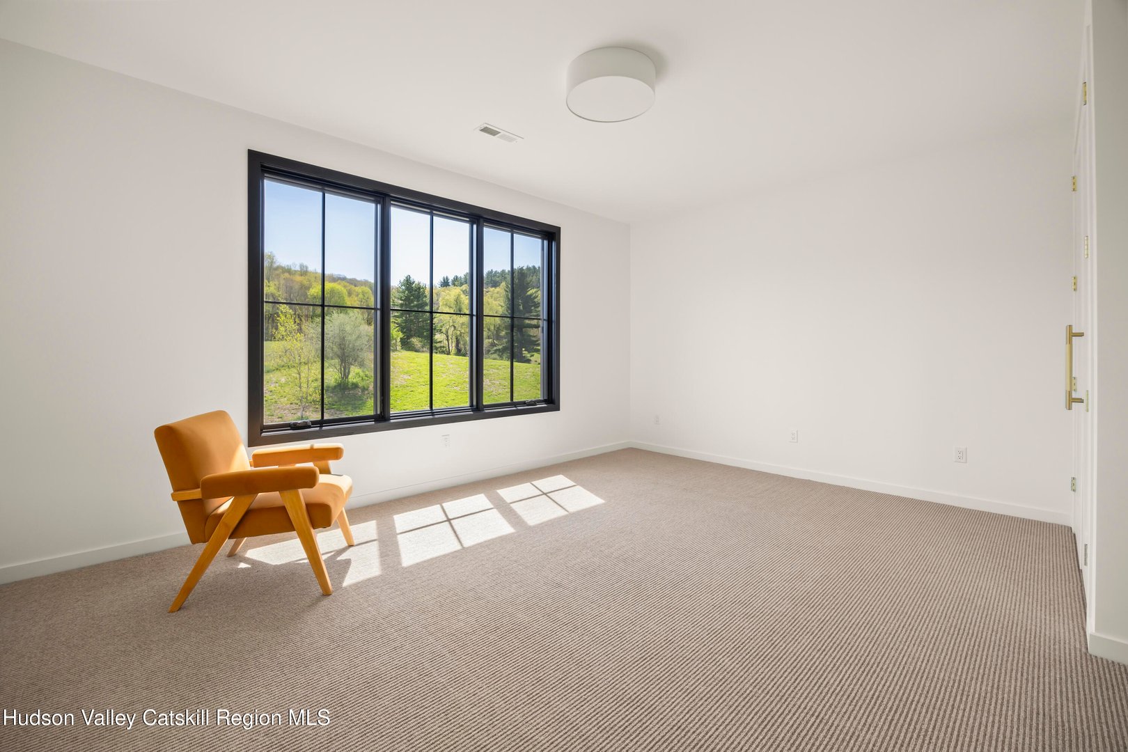 110 Mansfield Road Photo 43