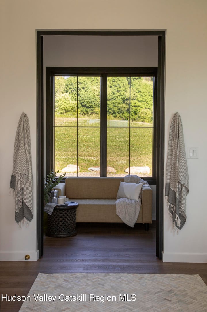 110 Mansfield Road Photo 40