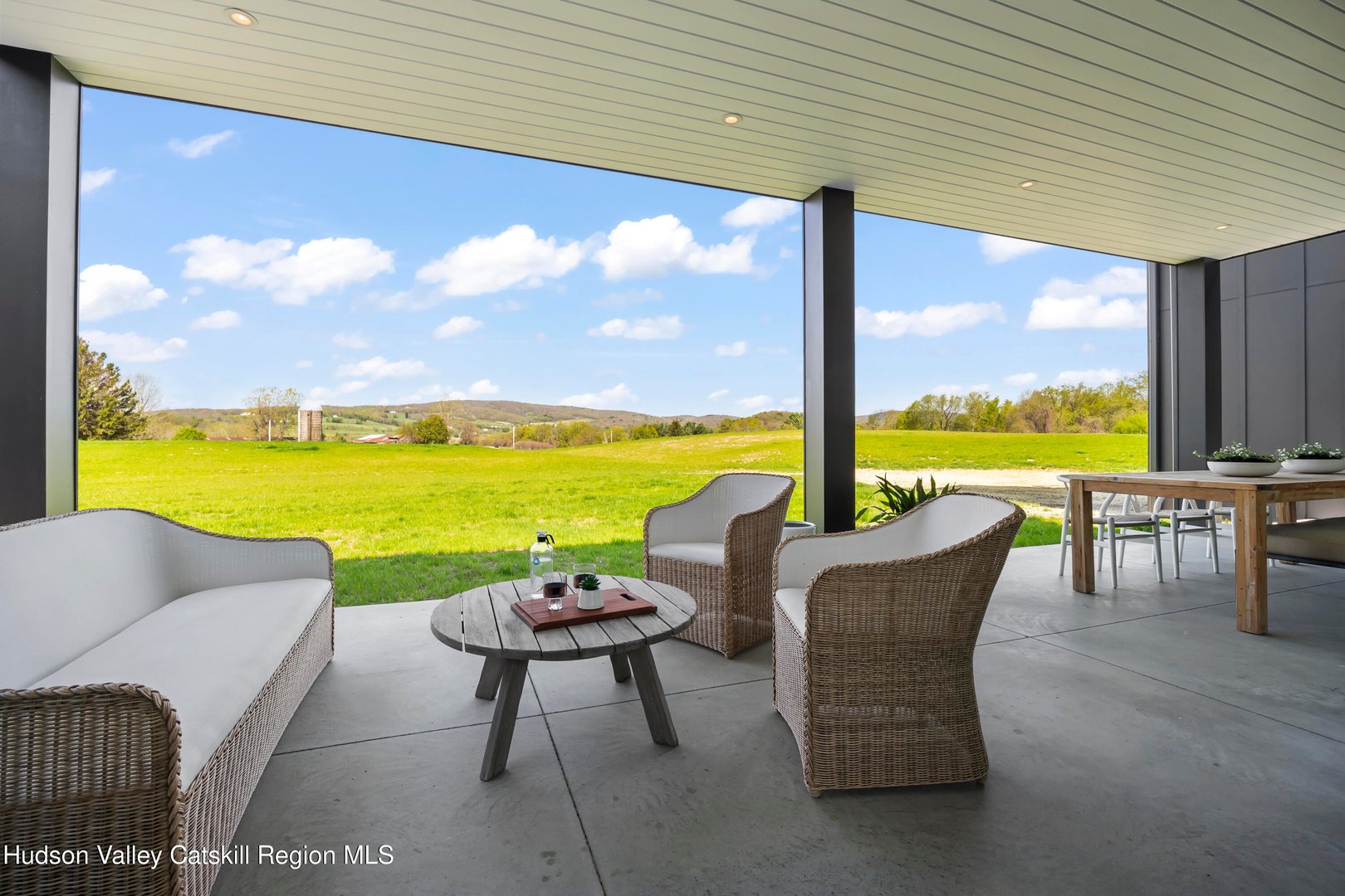 110 Mansfield Road Photo 20