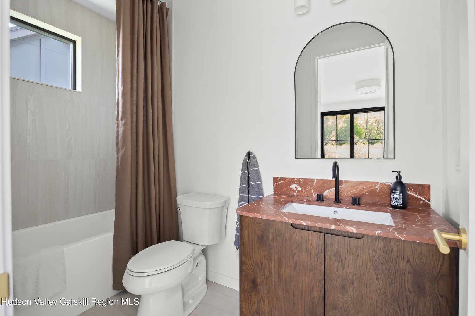 110 Mansfield Road Photo 36