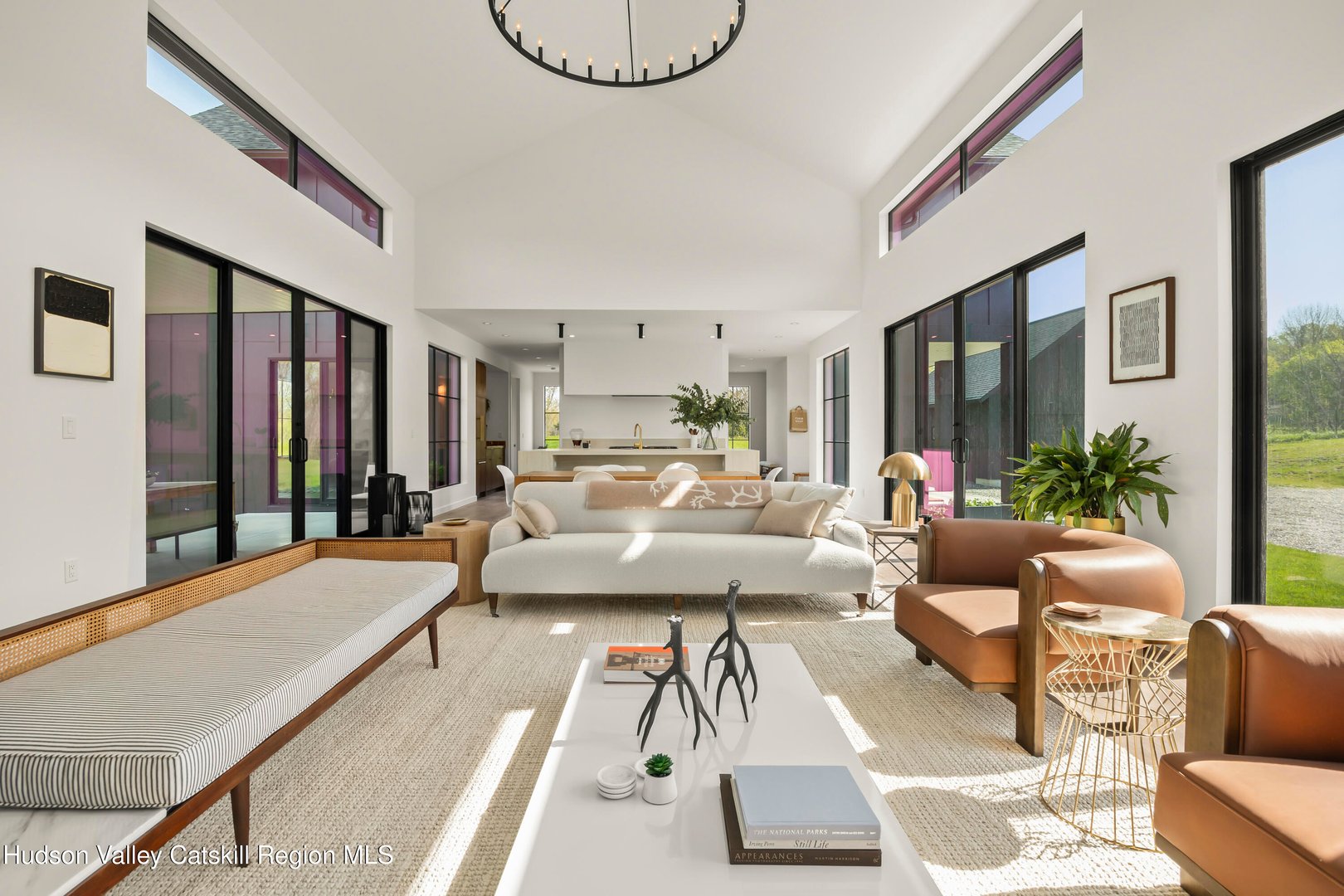 110 Mansfield Road Photo 2