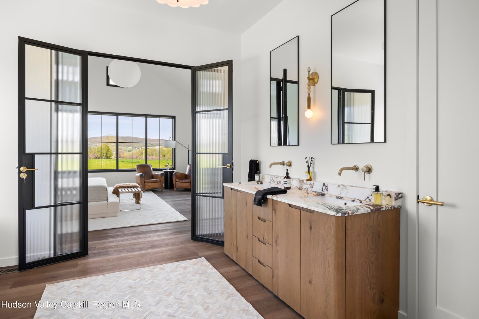 110 Mansfield Road Photo 24