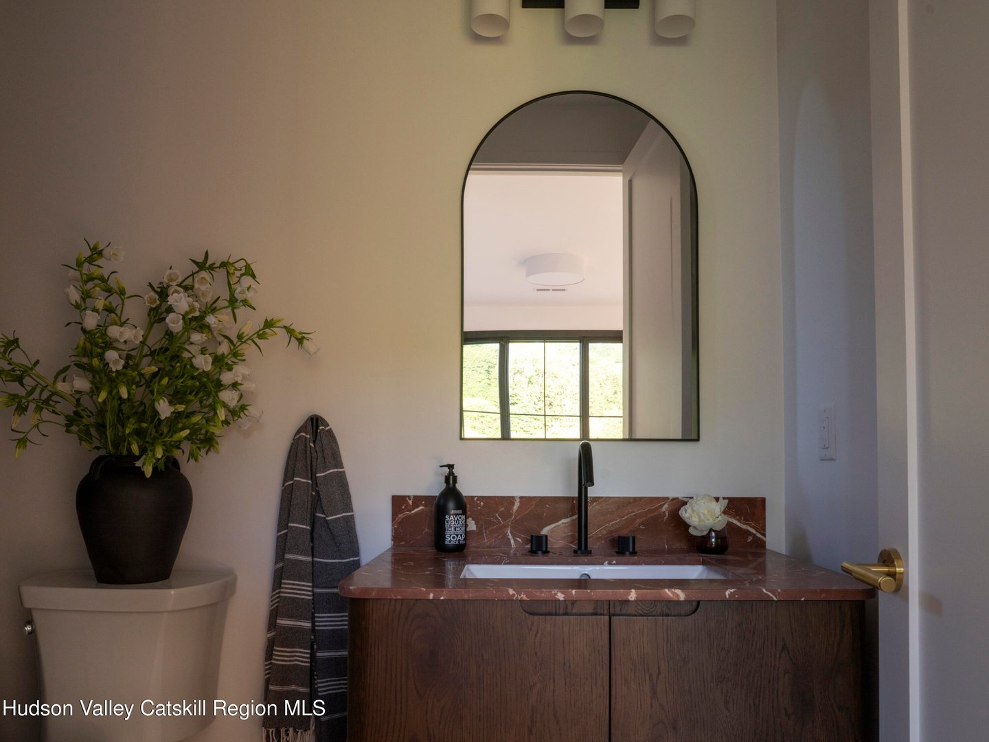110 Mansfield Road Photo 61