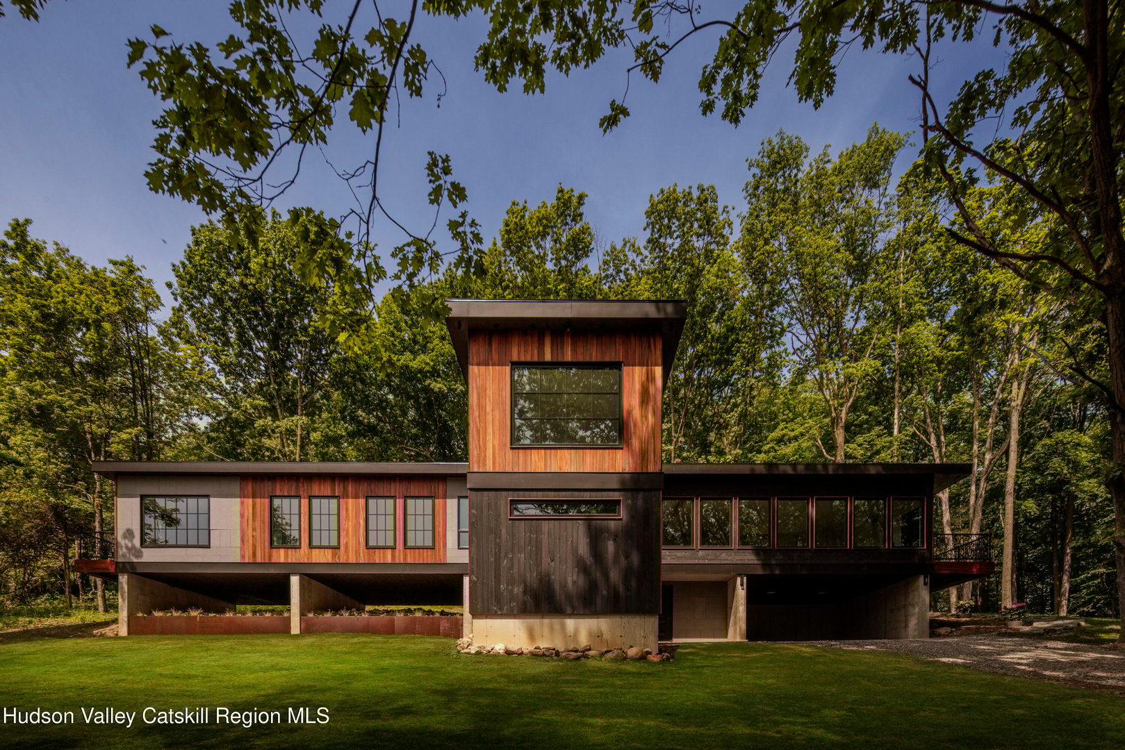 490 Old Route 82 Photo 2