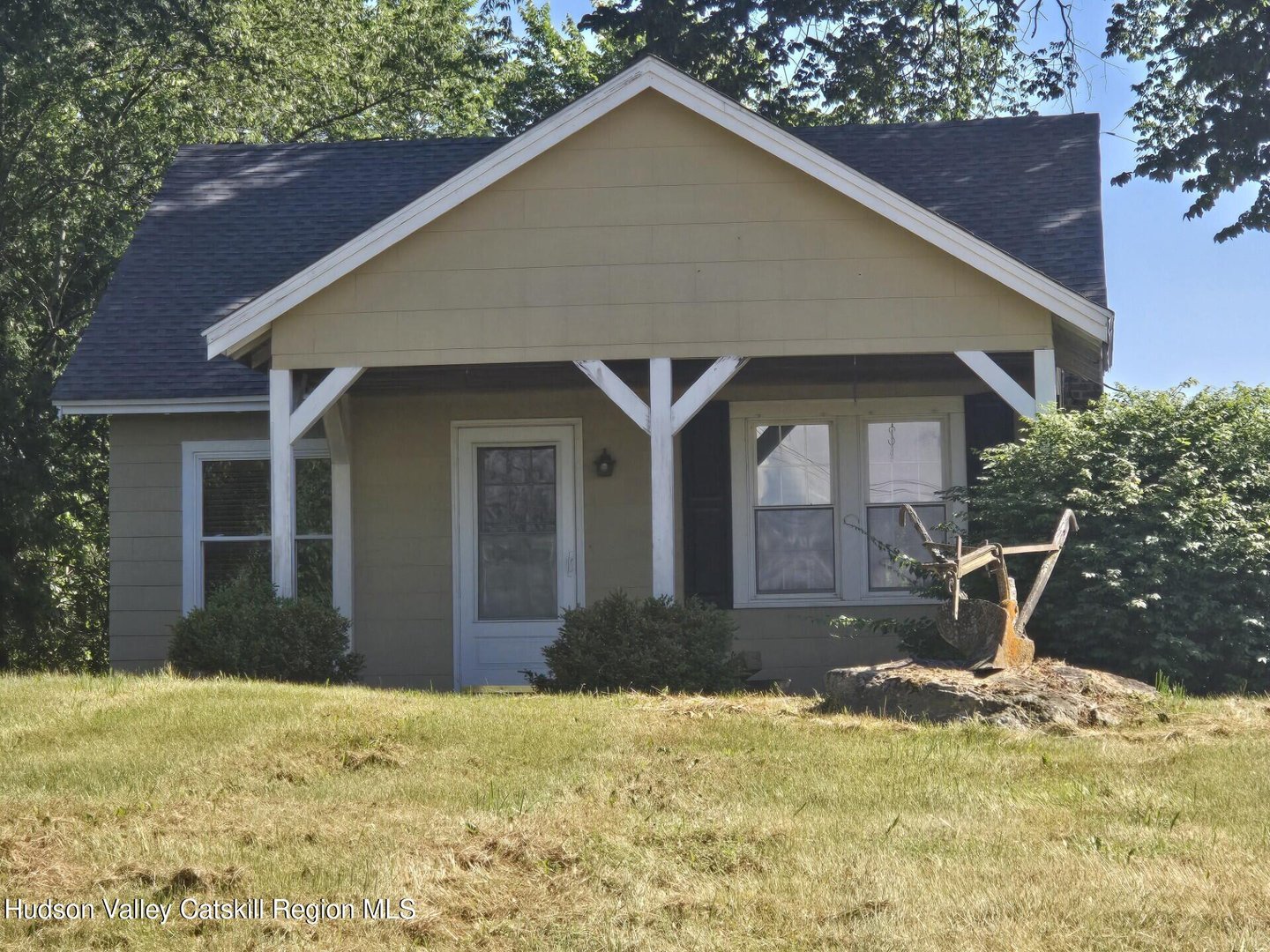 479 North Mountain Road Photo 3