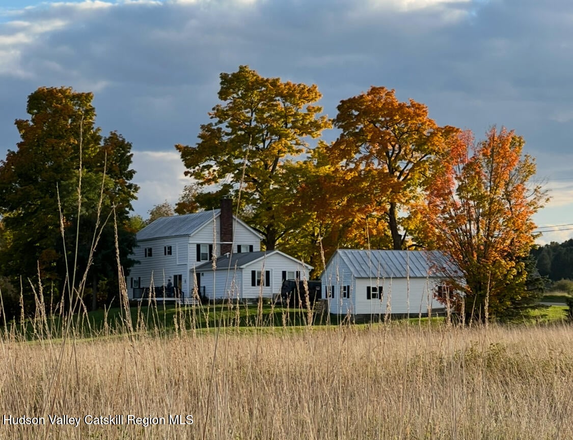 4 Lower Post Road Photo 2