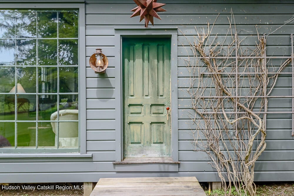 13 Elm Street Photo 50