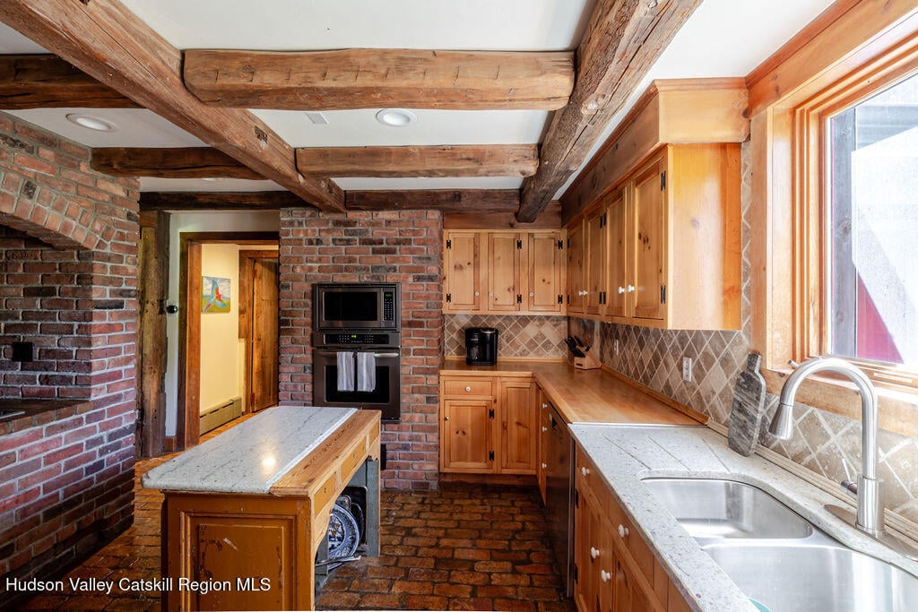 455 Post Hill Roads Photo 13