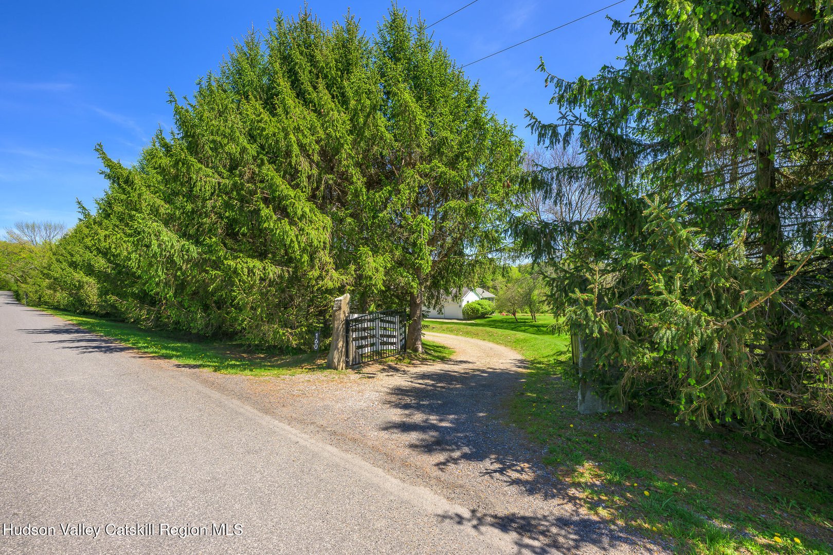 160 Beale Road Photo 2