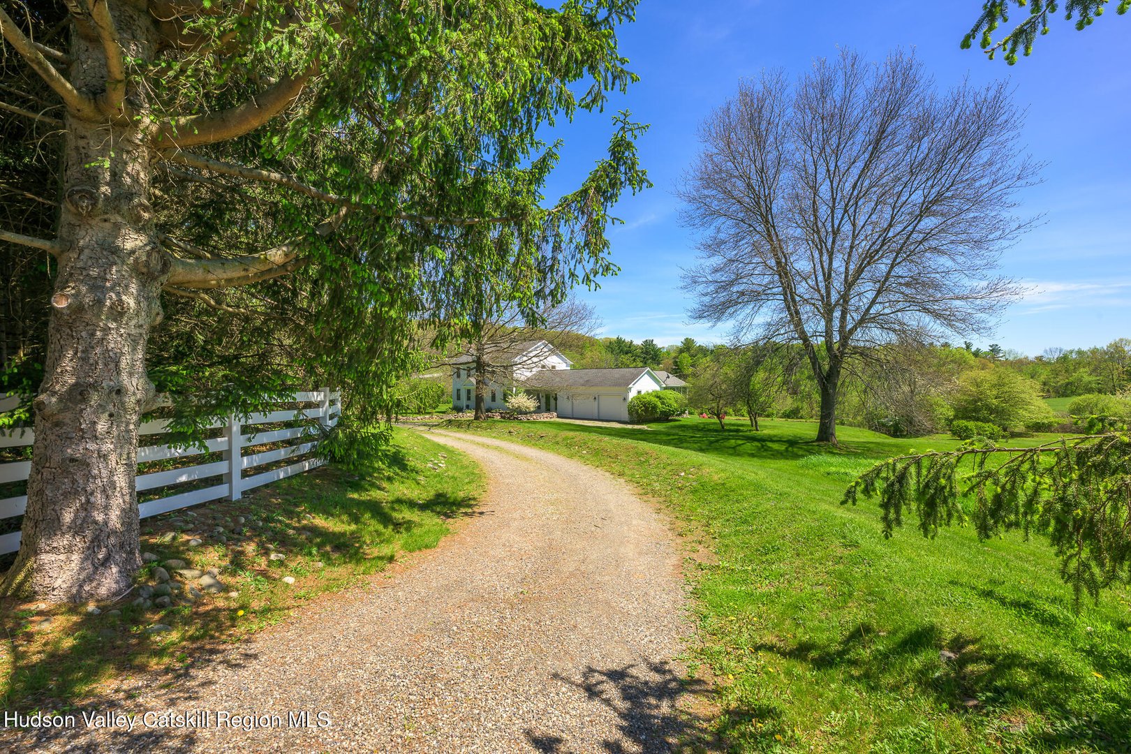 160 Beale Road Photo 3