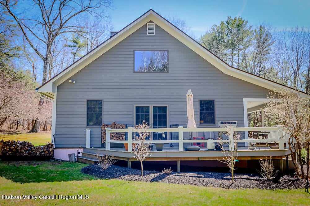 996 Dugway Road Photo 6