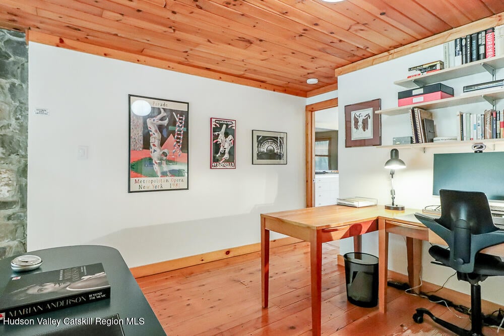 996 Dugway Road Photo 37