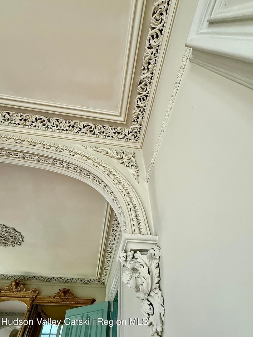 18 Broad Street Photo 19