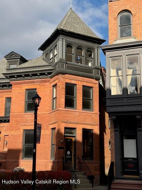 420 Warren Street Photo 33