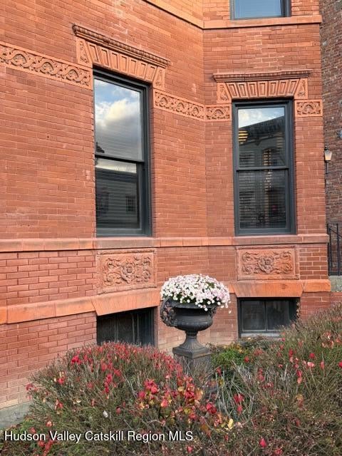 420 Warren Street Photo 30