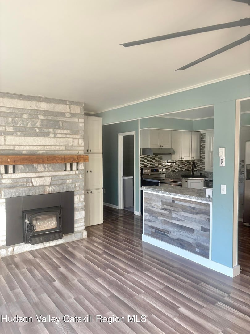 51 Hay Press Road Photo 5