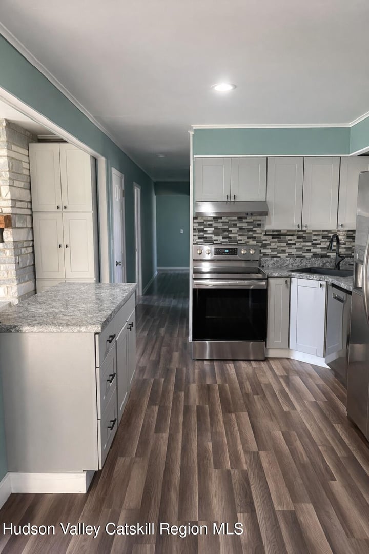 51 Hay Press Road Photo 7