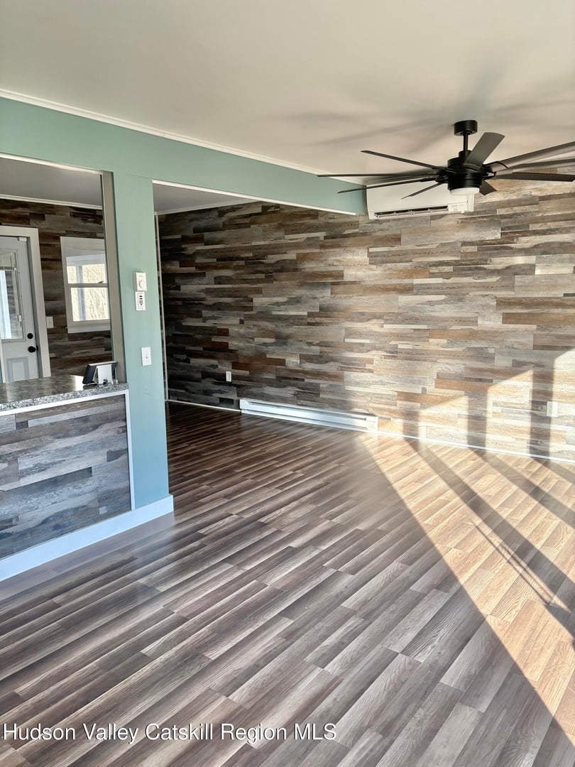 51 Hay Press Road Photo 3