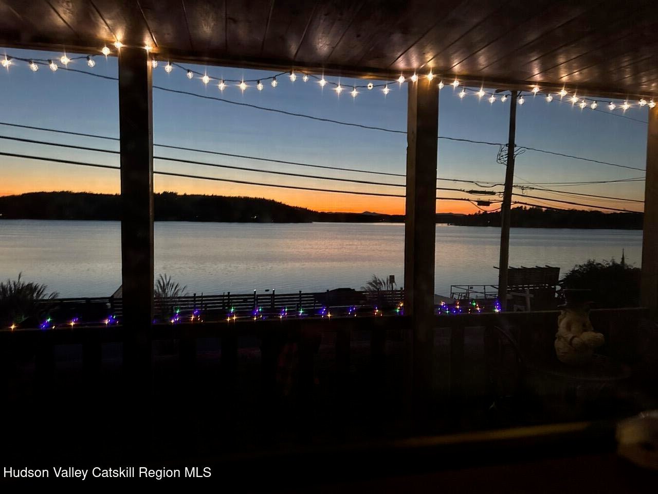 407 Lakeview Road Photo 16