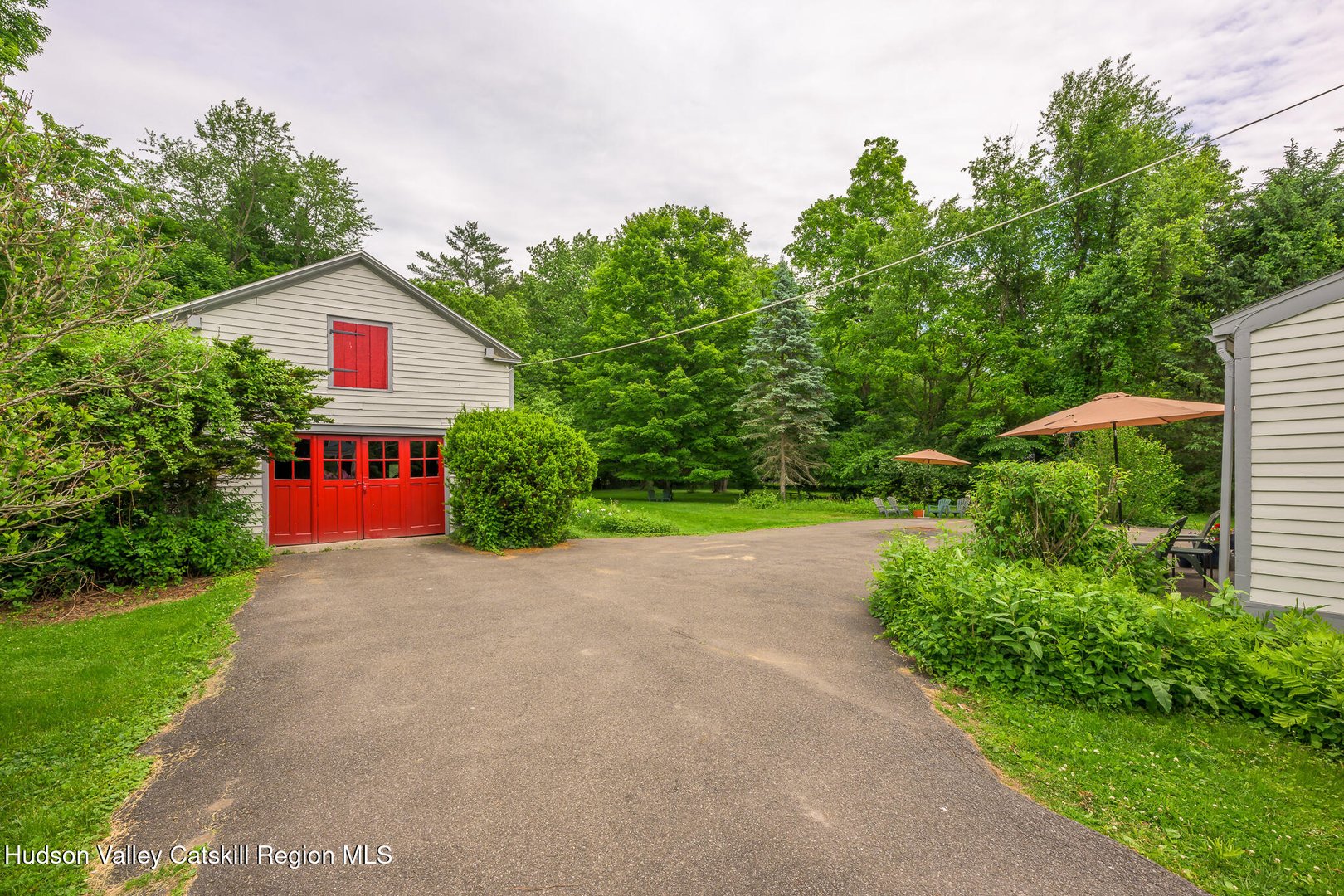 24 Albany Avenue Photo 53