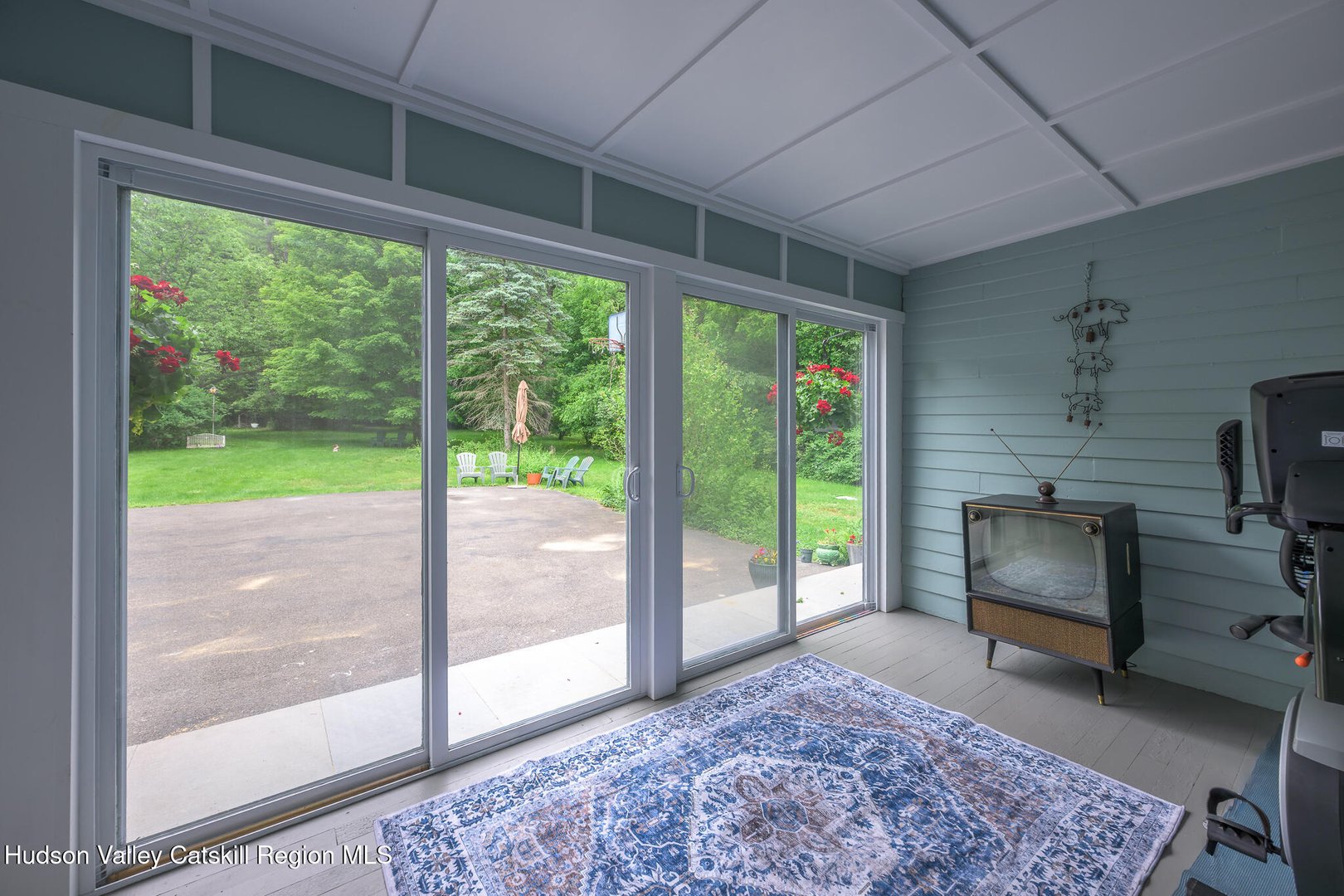 24 Albany Avenue Photo 66
