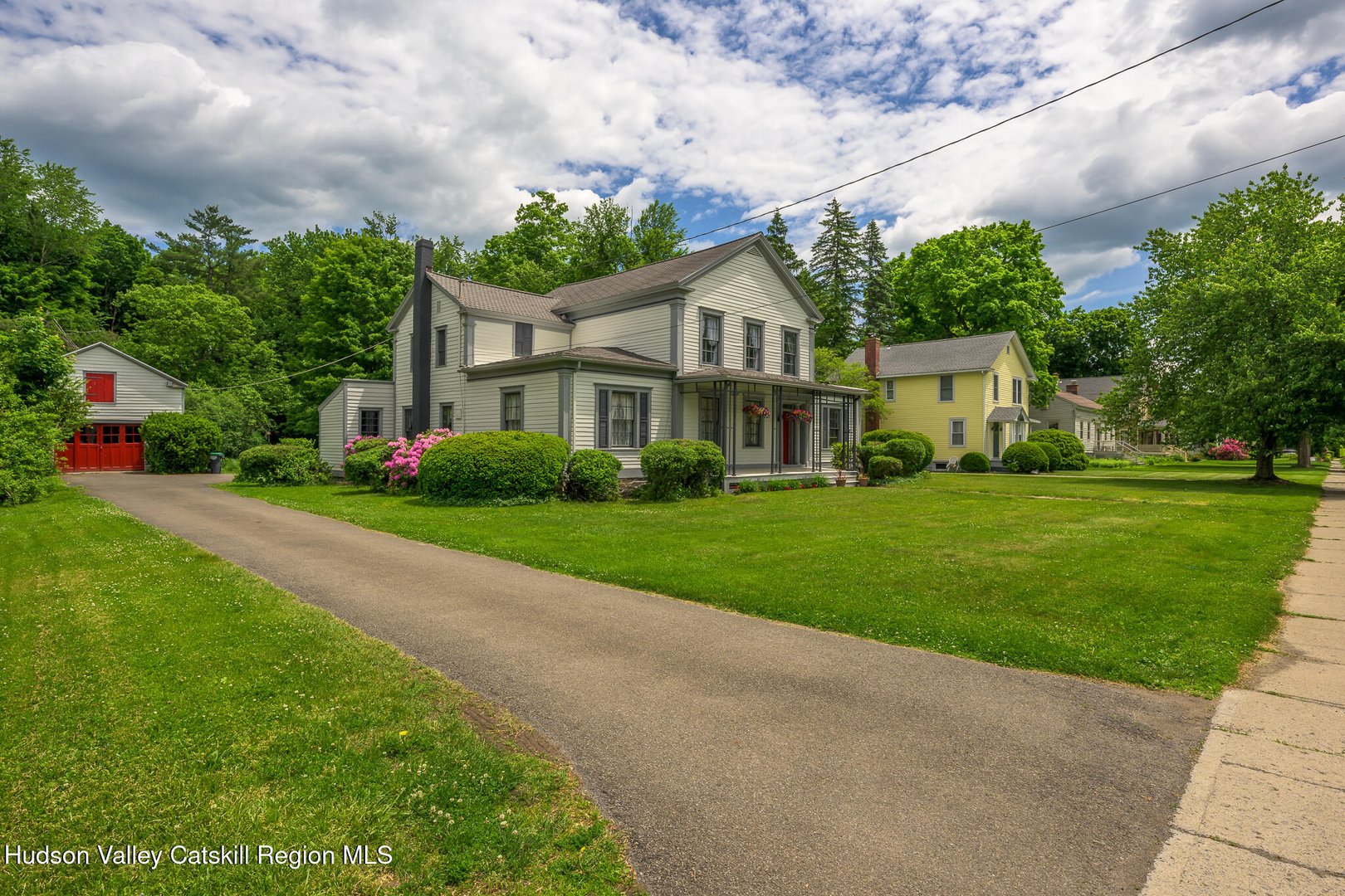 24 Albany Avenue Photo 67