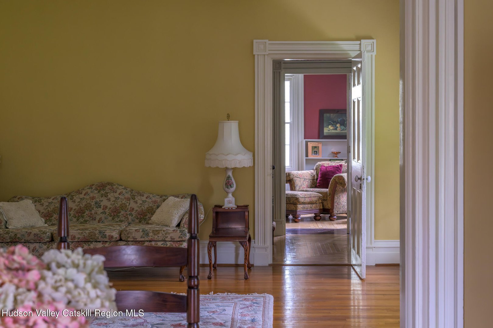 24 Albany Avenue Photo 9