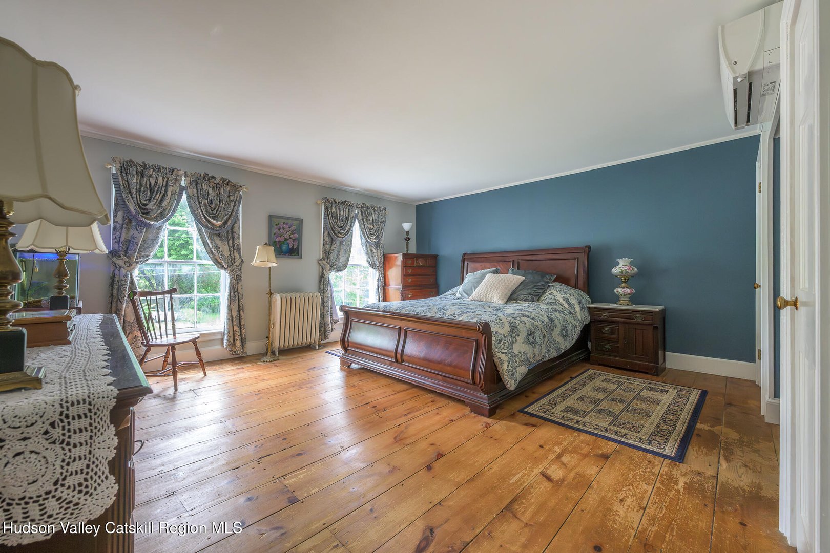 24 Albany Avenue Photo 39