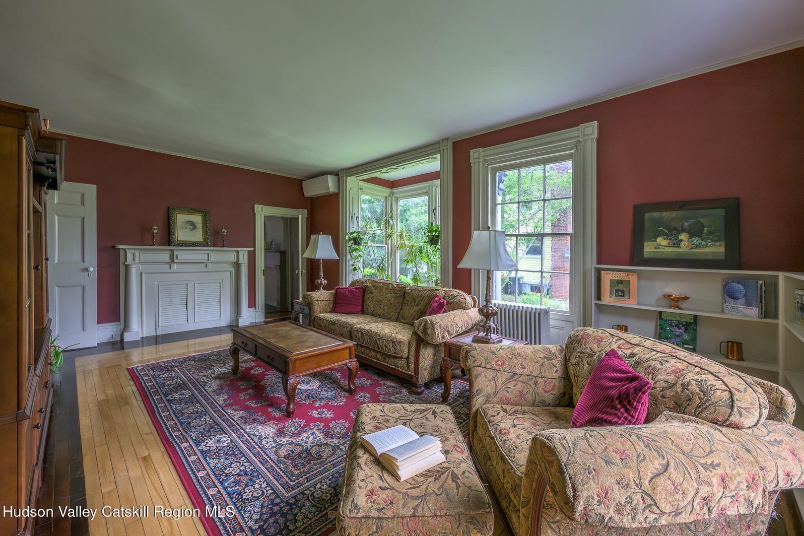 24 Albany Avenue Photo 25