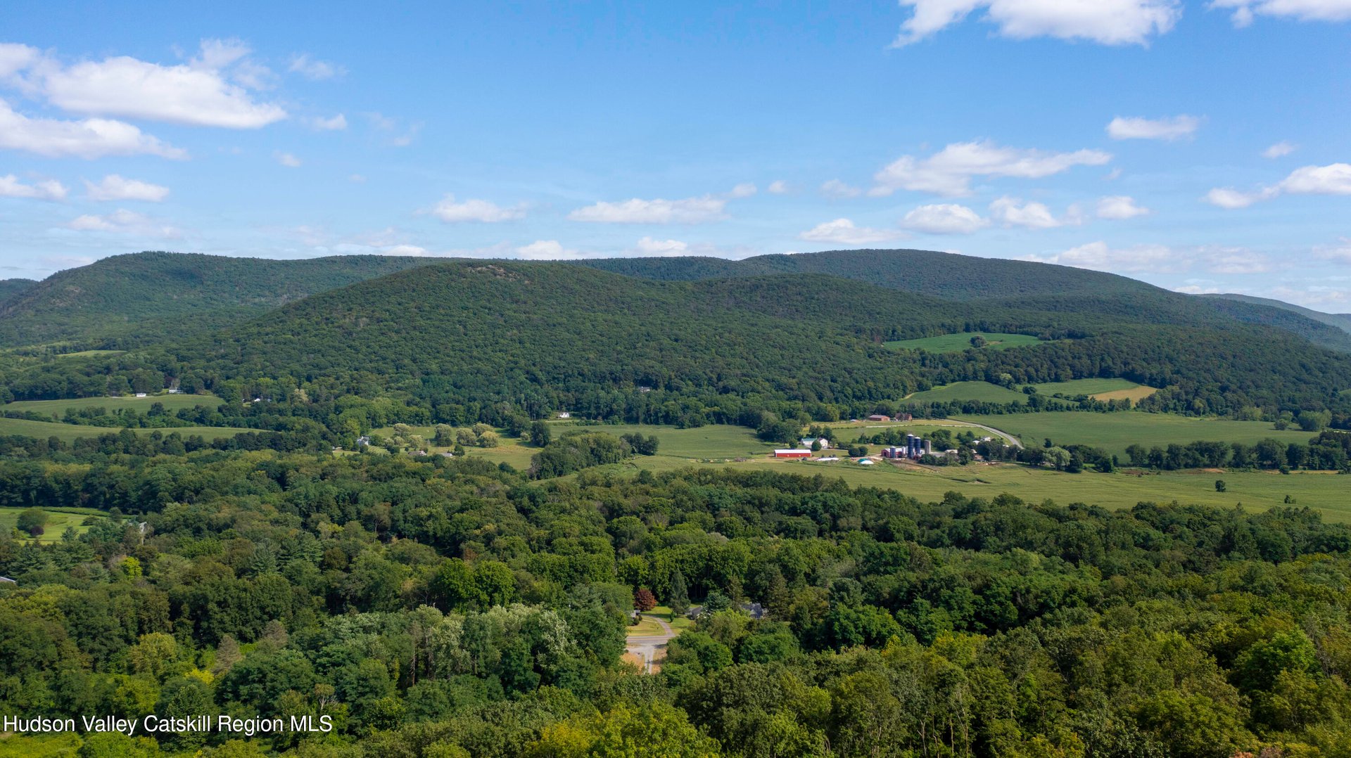 8025 Route 22 Stop 84 Photo 14