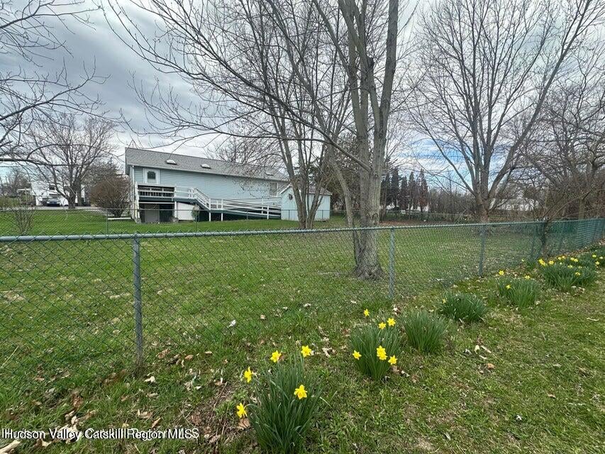 4 Delaware Avenue Photo 4