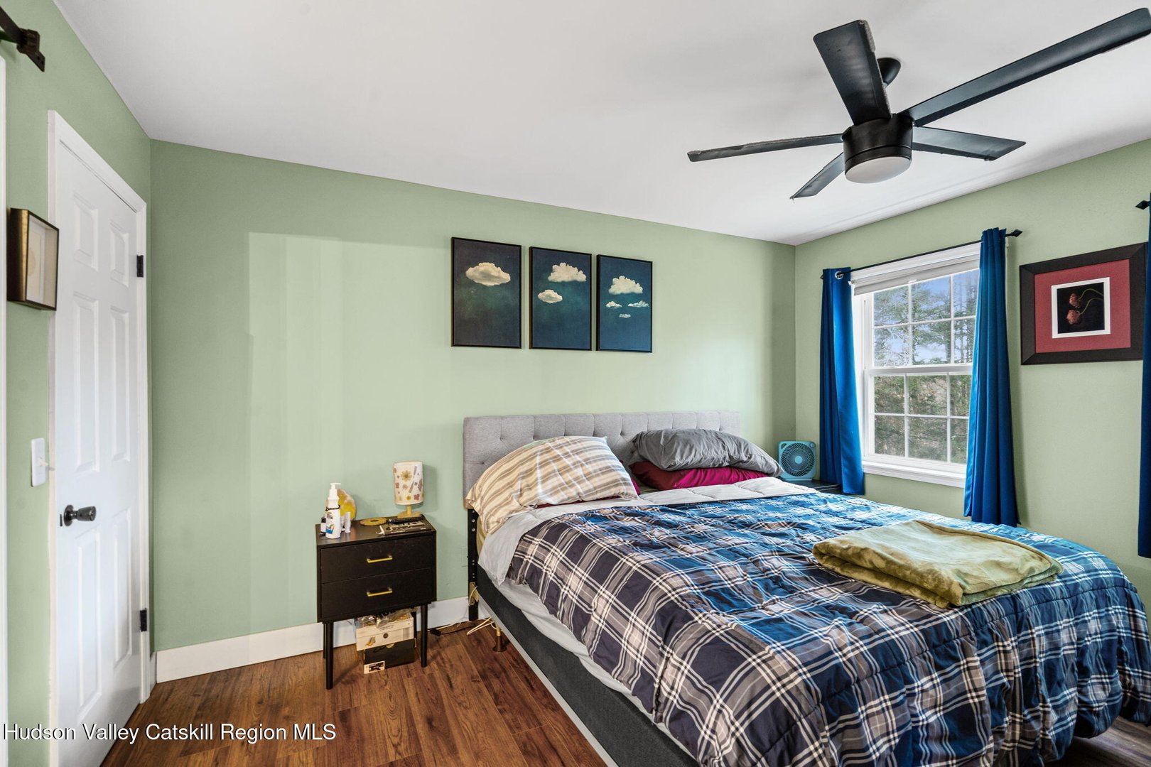 186 W Hand Hill Road Photo 21