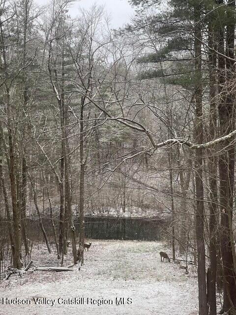 186 W Hand Hill Road Photo 40