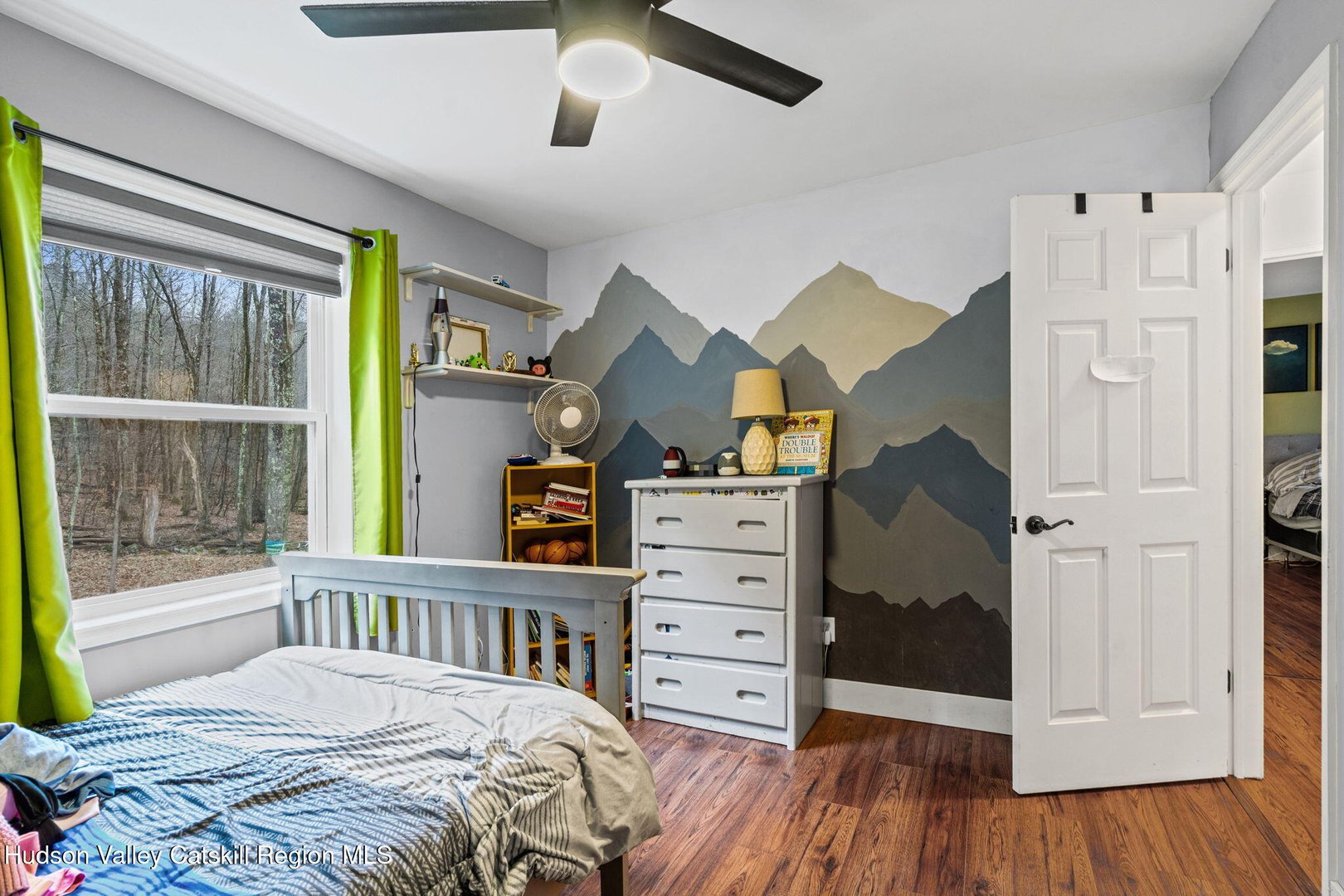 186 W Hand Hill Road Photo 18