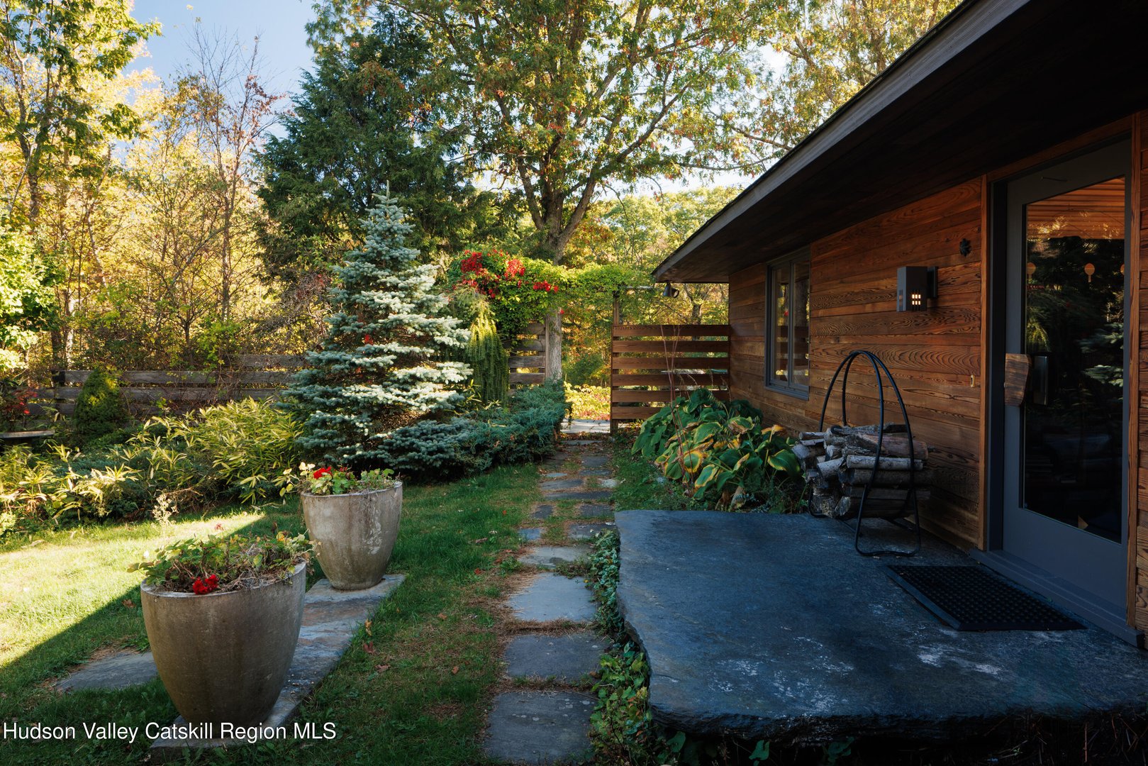 411 Texas Hill Road Photo 3