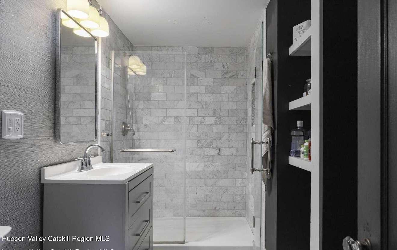 797 State Route 203 Photo 14